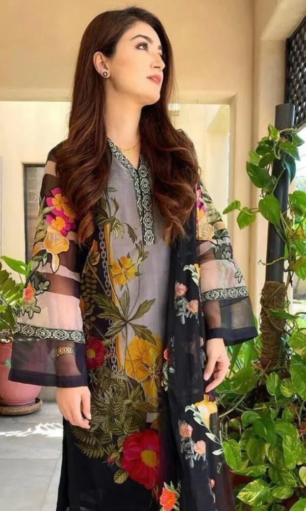 Limelight 3 Piece Embroidered Lawn Suit